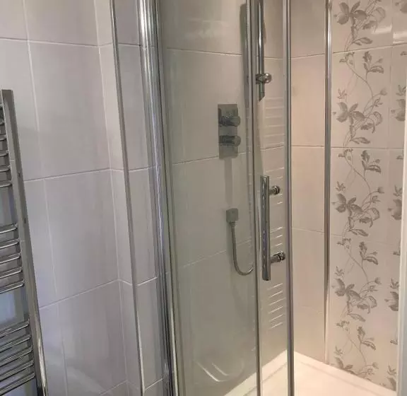 Bed and Breakfast Glenlyon Flat   Nec
