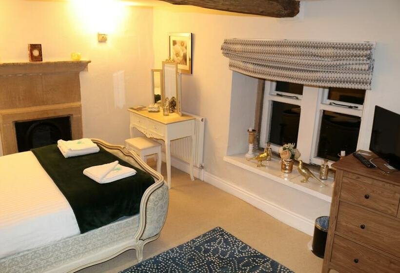 Gratton Grange Farm B&b