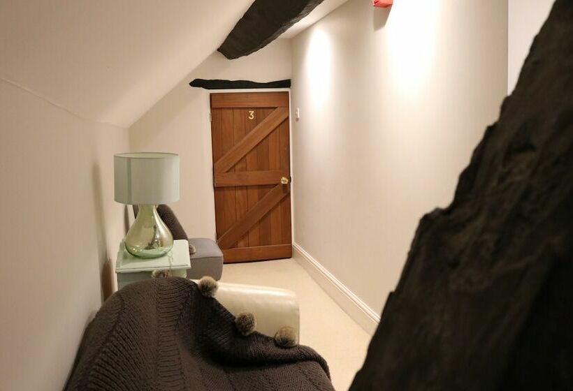 Gratton Grange Farm B&b