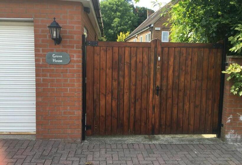 Grove House Bed & Breakfast