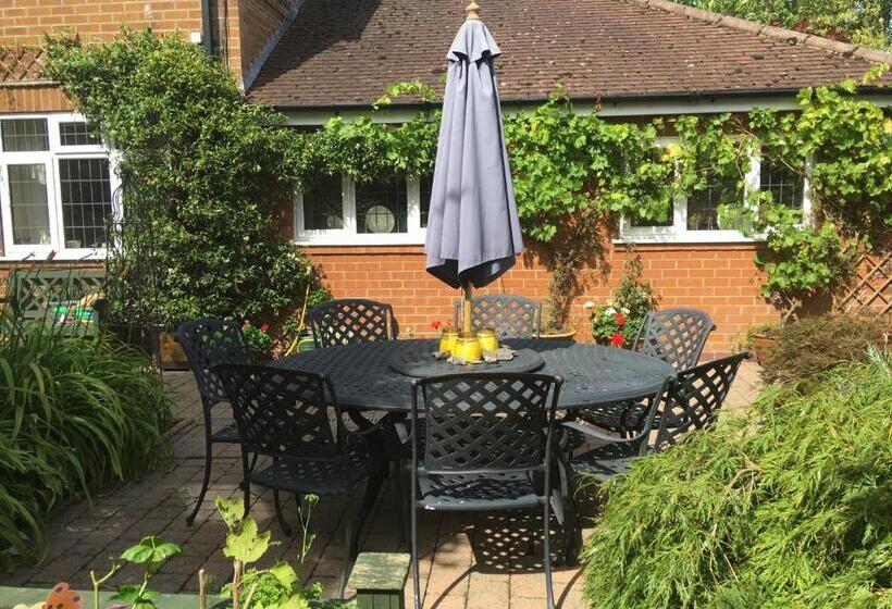 Grove House Bed & Breakfast