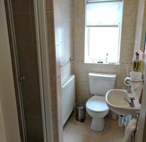 Holmleigh House Bed And Breakfast