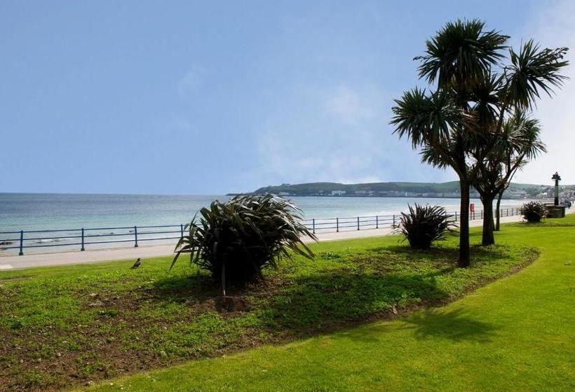 בית מלון כפרי Regency