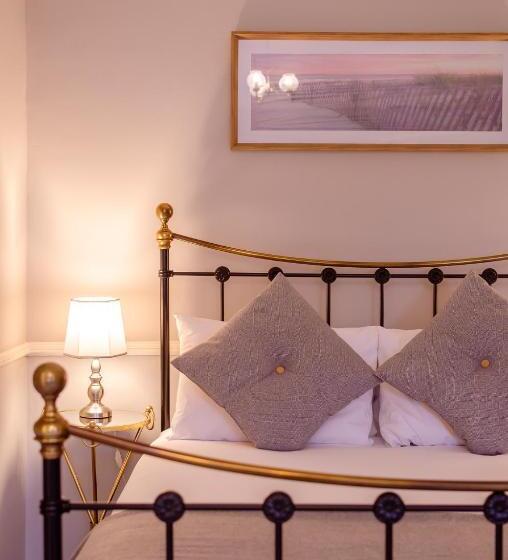 هتل The Alverbank