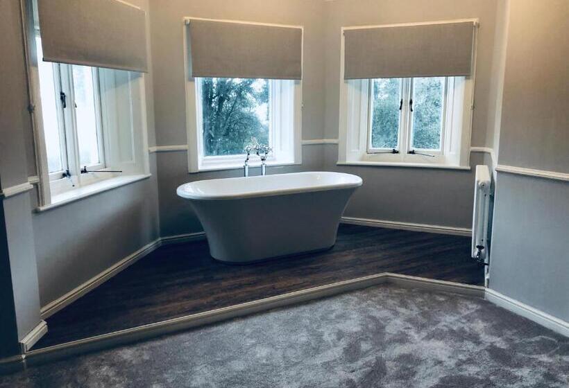 هتل The Alverbank