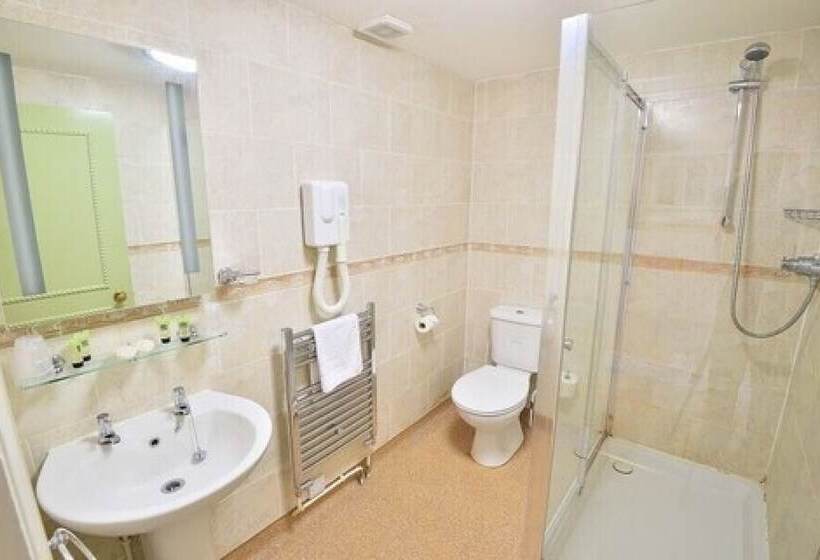 בית מלון כפרי The Angel