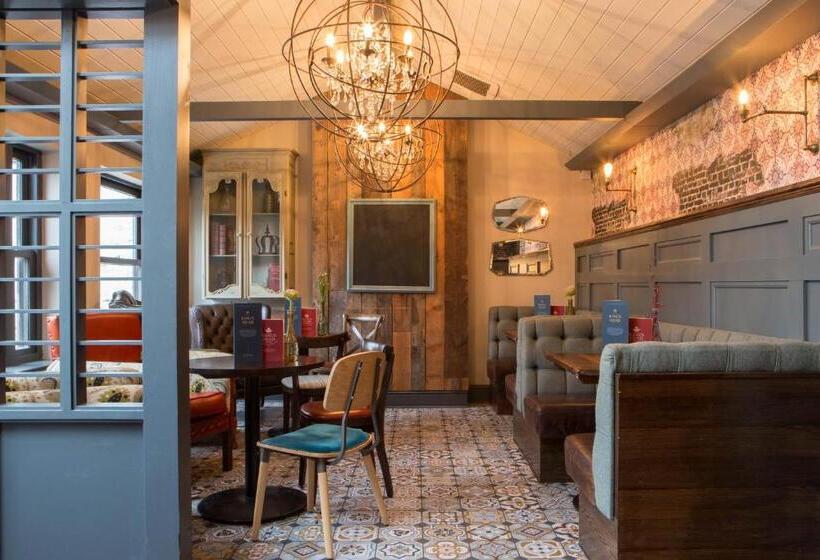 فندق The King S Head