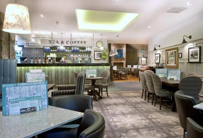 בית מלון כפרי The Saltoun Inn