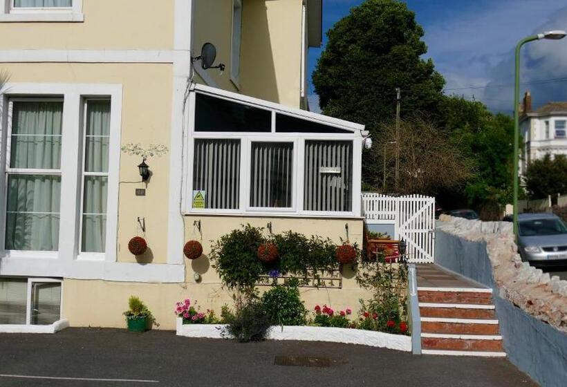 Marmalade Bed & Breakfast