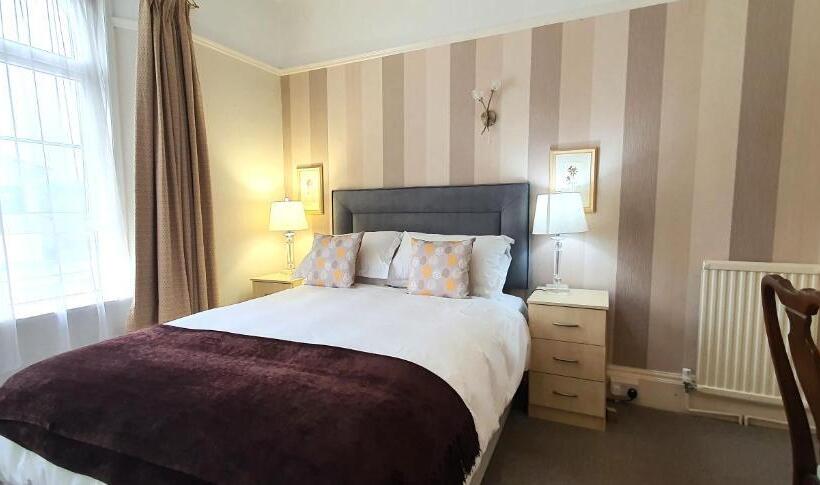 Marmalade Bed & Breakfast