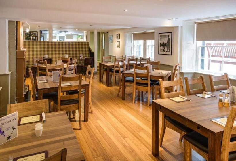 Queenshead Hotel Kelso