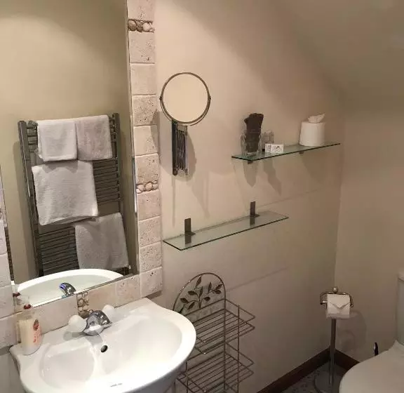 The Arches B&b