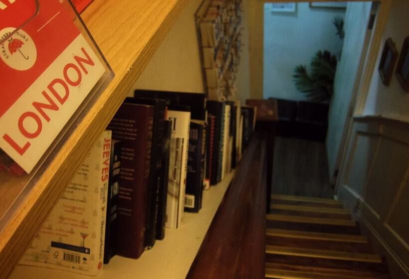 The Horse & Stables Hostel