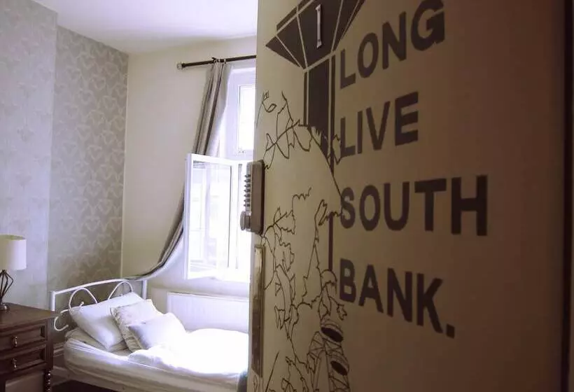 The Horse & Stables   Hostel