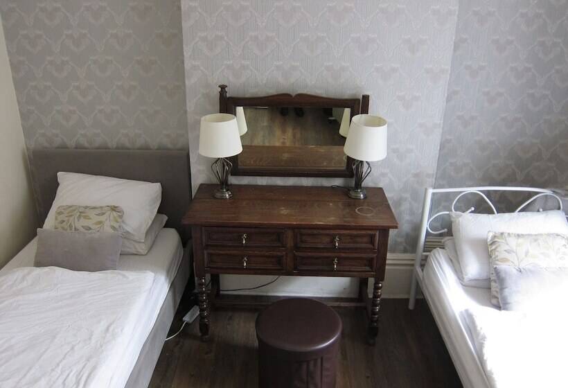 The Horse & Stables Hostel