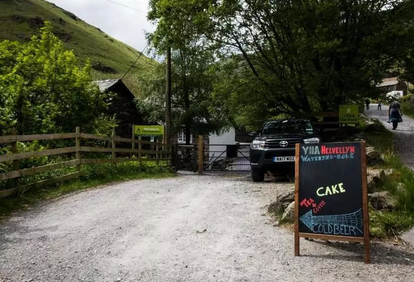 Retkeilymaja Yha Helvellyn