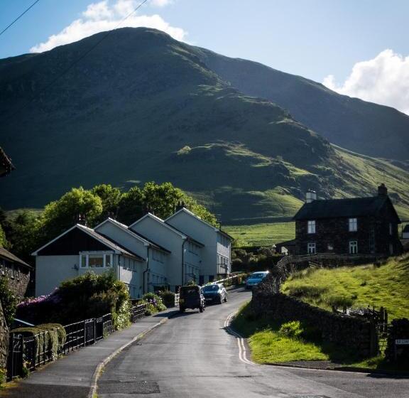 فندق صغير Yha Helvellyn