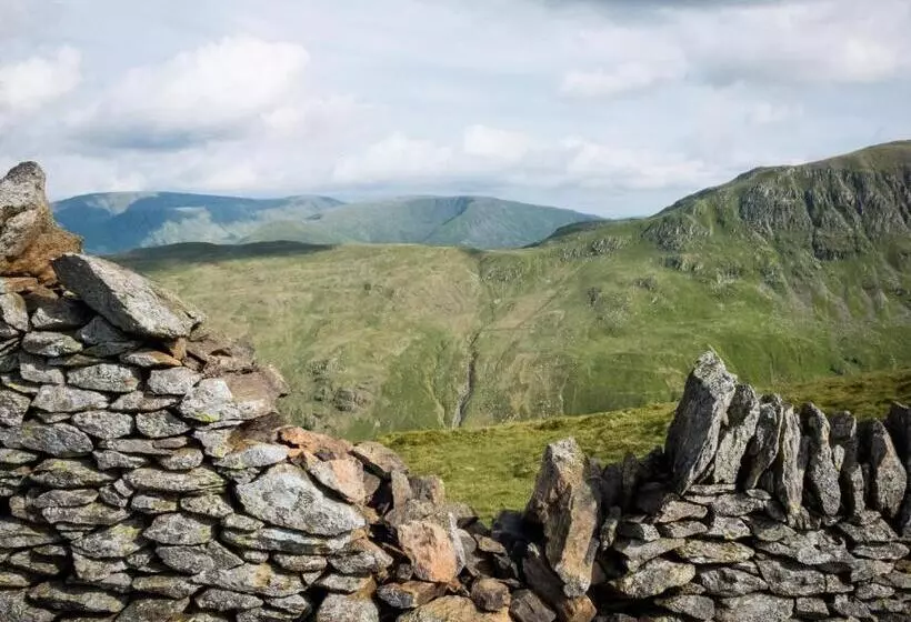 Retkeilymaja Yha Helvellyn