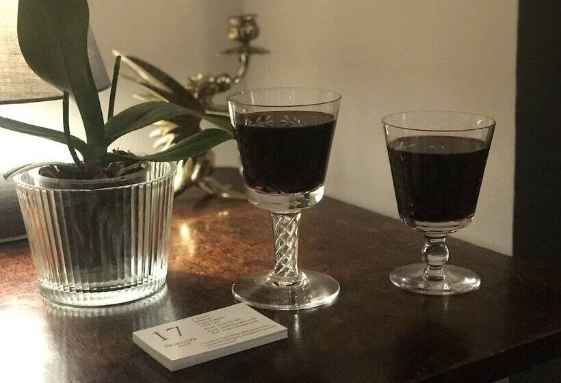 مبيت وإفطار 17 Burgate