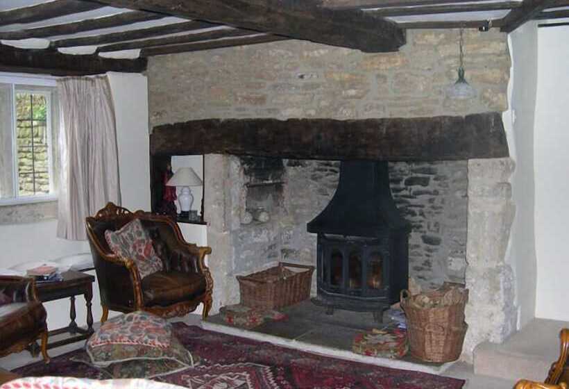 تختخواب و صبحانه 189 April Cottage