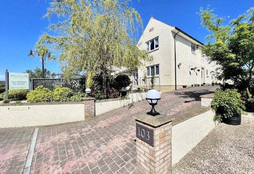 צימר Bojangles Guest House