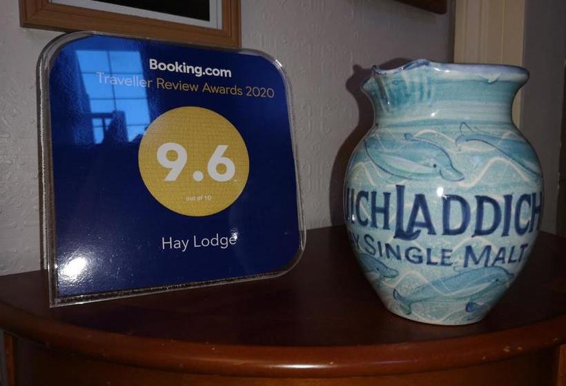 تختخواب و صبحانه Hay Lodge