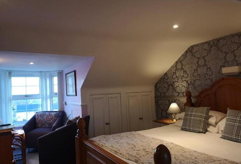 تختخواب و صبحانه Hay Lodge