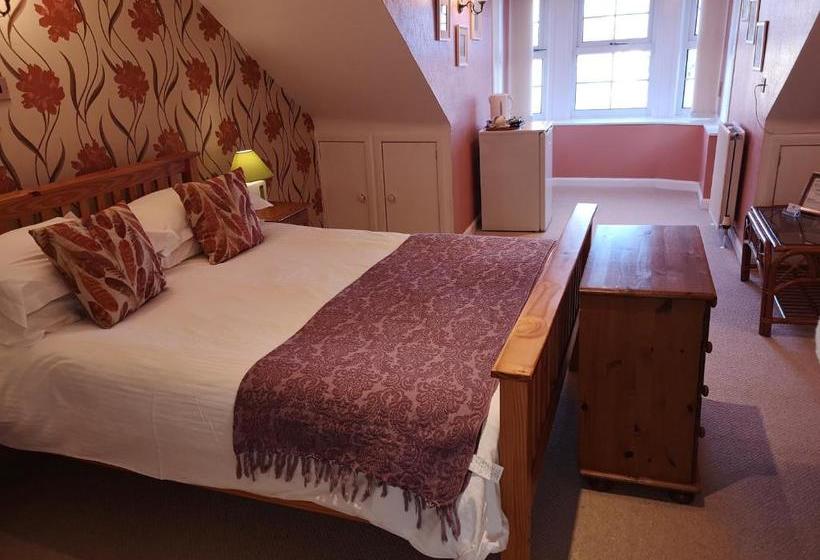 تختخواب و صبحانه Hay Lodge