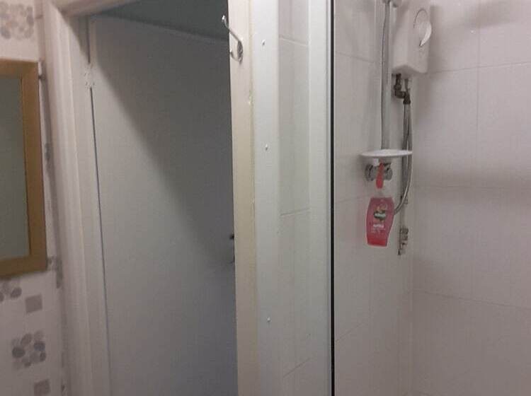 مبيت وإفطار Kirk Lea