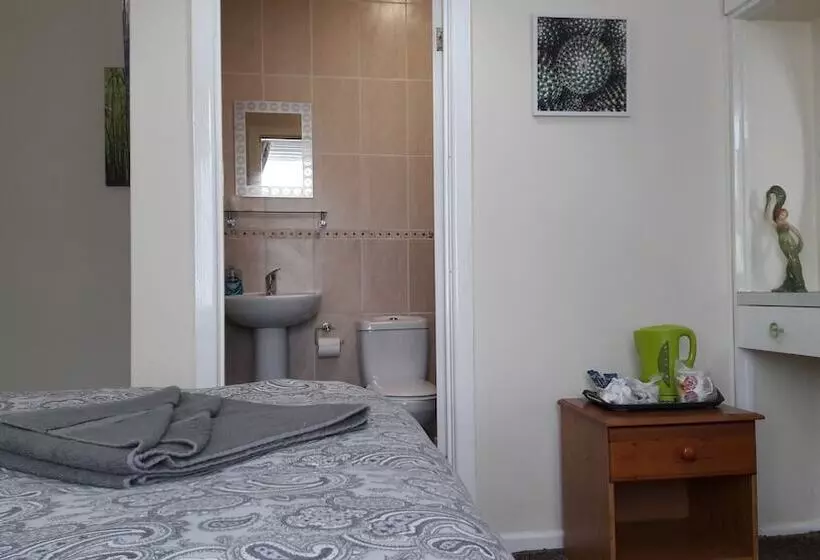 Aamiaismajoitus (B&B) Kirk Lea