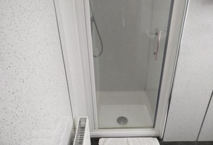 تختخواب و صبحانه Marine House