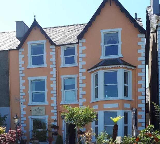 住宿加早餐  Min Y Don Guest House