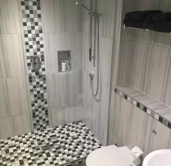 Aamiaismajoitus (B&B) Rectory Cottage