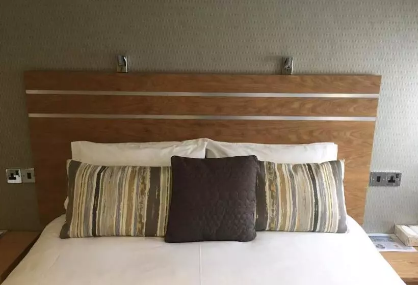 Aamiaismajoitus (B&B) Rectory Cottage