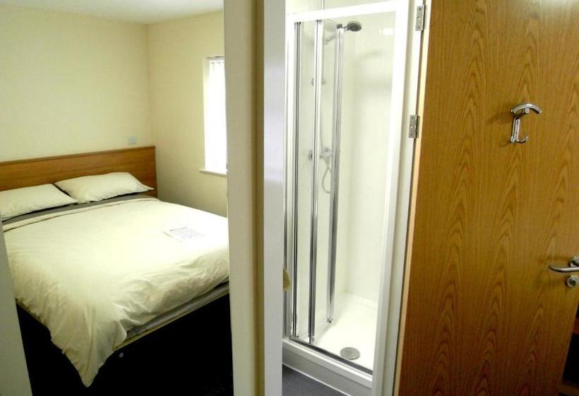 مبيت وإفطار The Stop   Hollies Truckstop Café