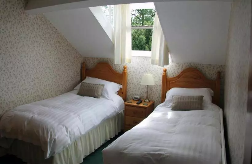 ベッドアンドブレックファースト Strathmore Guest House