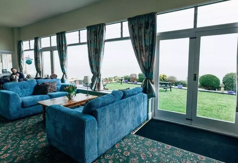 Aamiaismajoitus (B&B) The Cliff Hall