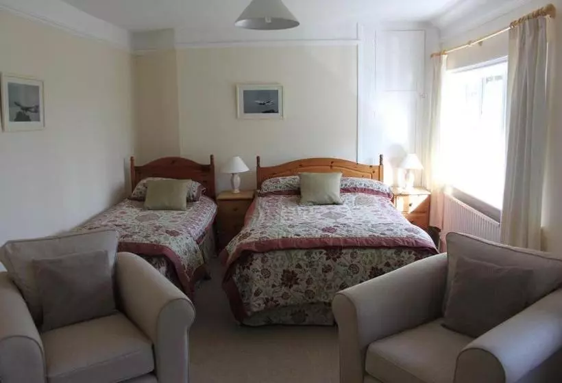 ベッドアンドブレックファースト The Manor House