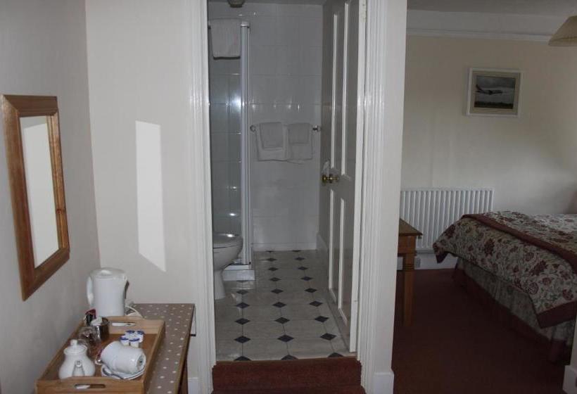 مبيت وإفطار The Manor House