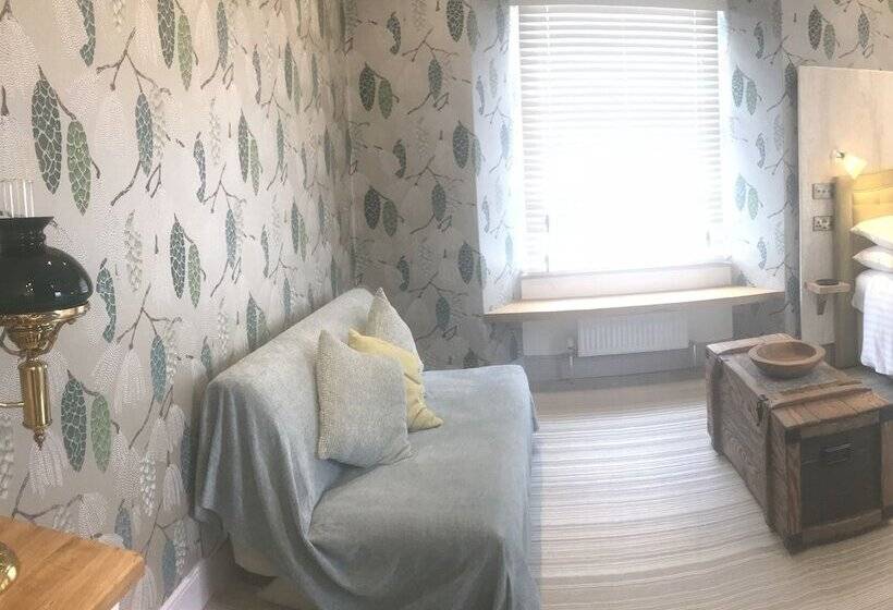 Bed and Breakfast The Railway Inn