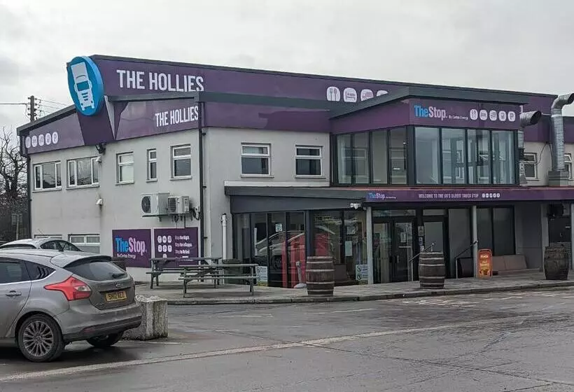 ベッドアンドブレックファースト The Stop   Hollies Truckstop Café