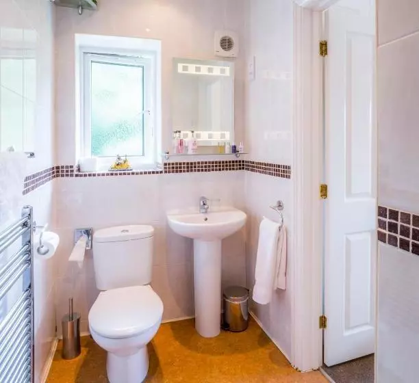 Aamiaismajoitus (B&B) Westwood Guest House