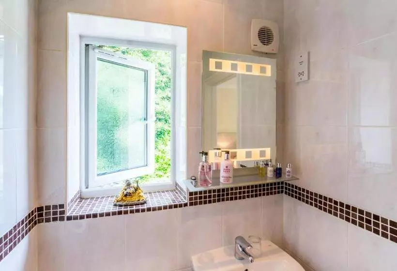 Aamiaismajoitus (B&B) Westwood Guest House