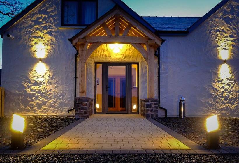 צימר Canaston Oaks