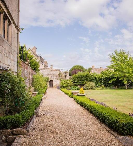 Court House Manor Luxury B&b