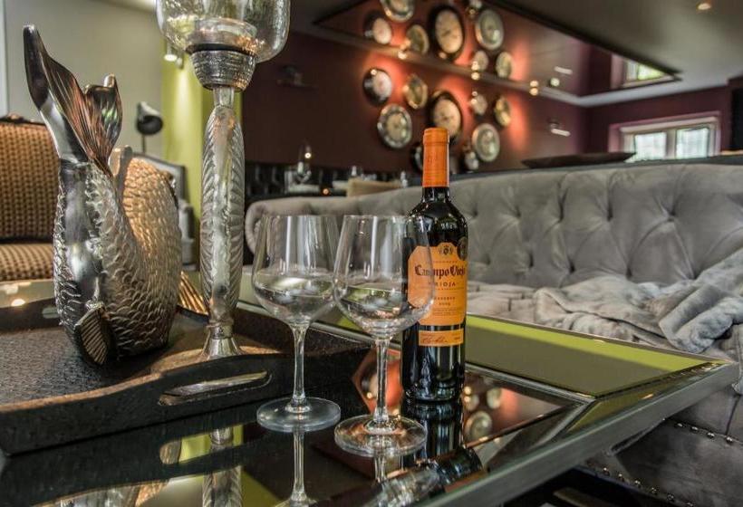 Court House Manor Luxury B&b