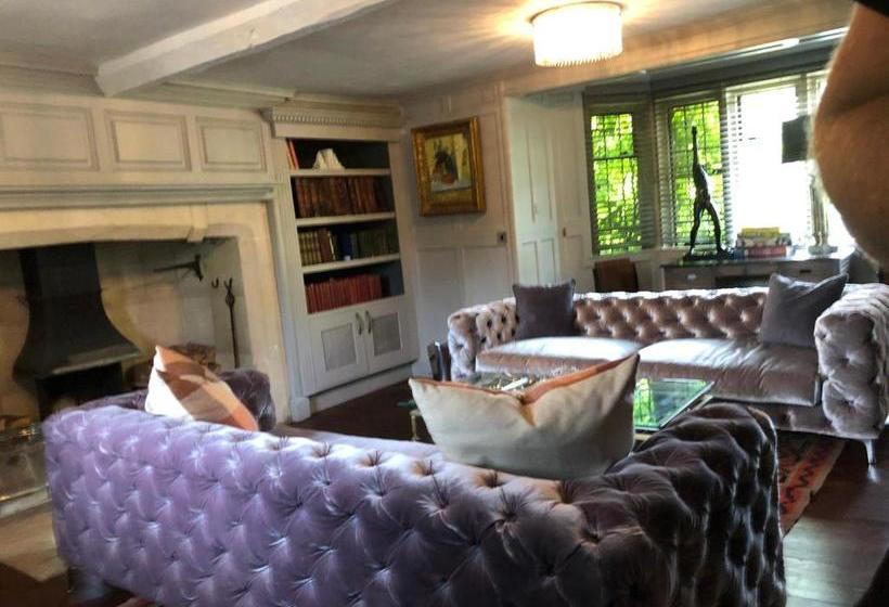 Court House Manor Luxury B&b