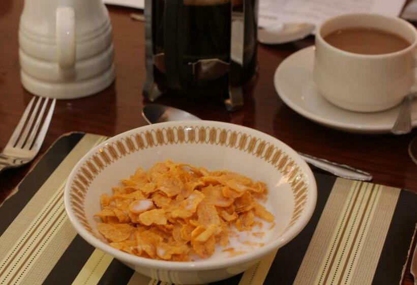 فندق Abbey Grange