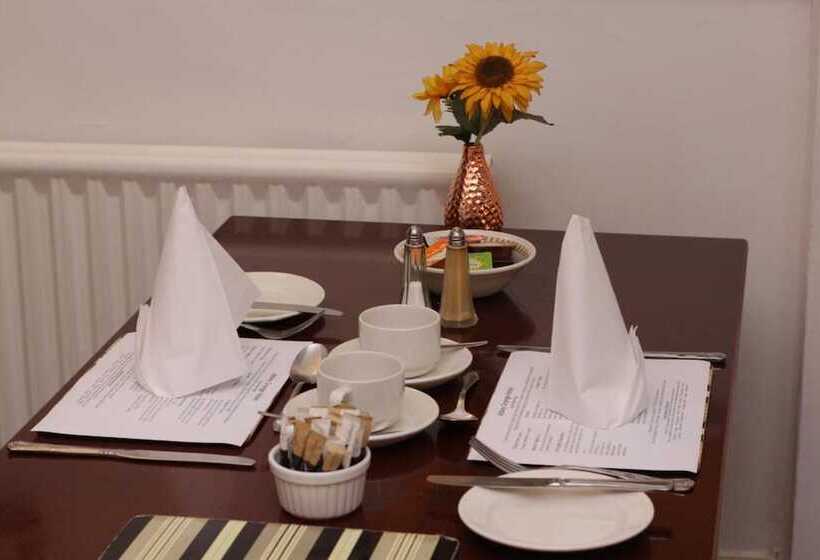 فندق Abbey Grange