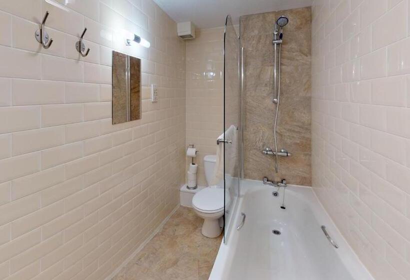 فندق Black Horse